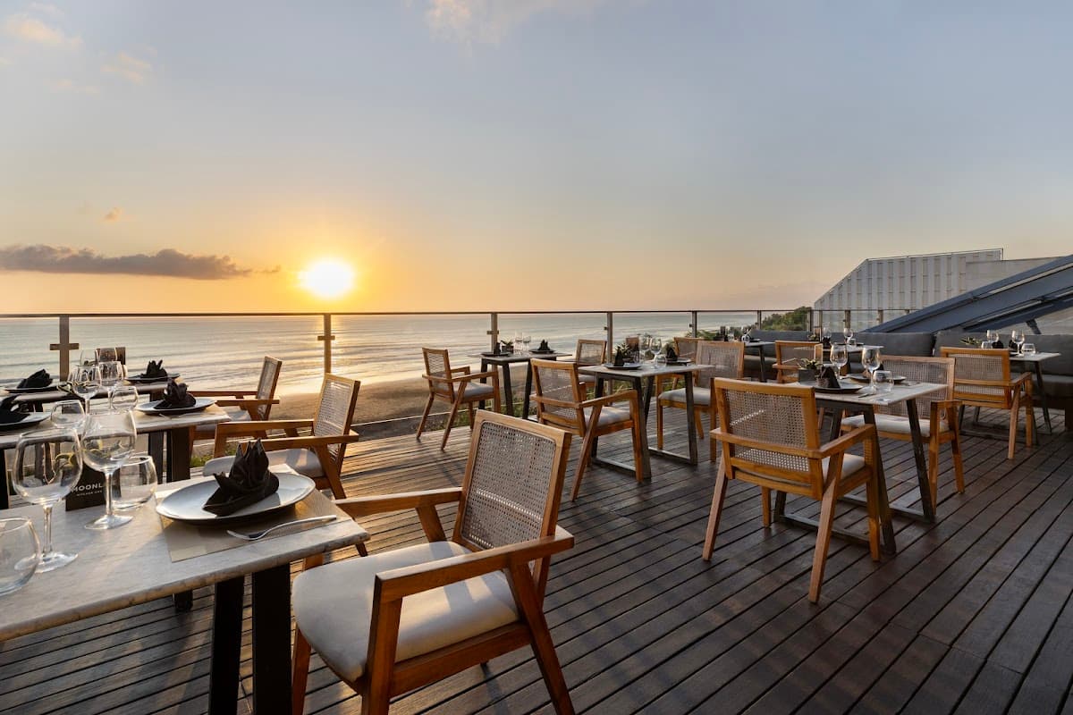 MoonLite Kitchen and Bar | Rooftop Restaurant with Seminyak Sunset Views