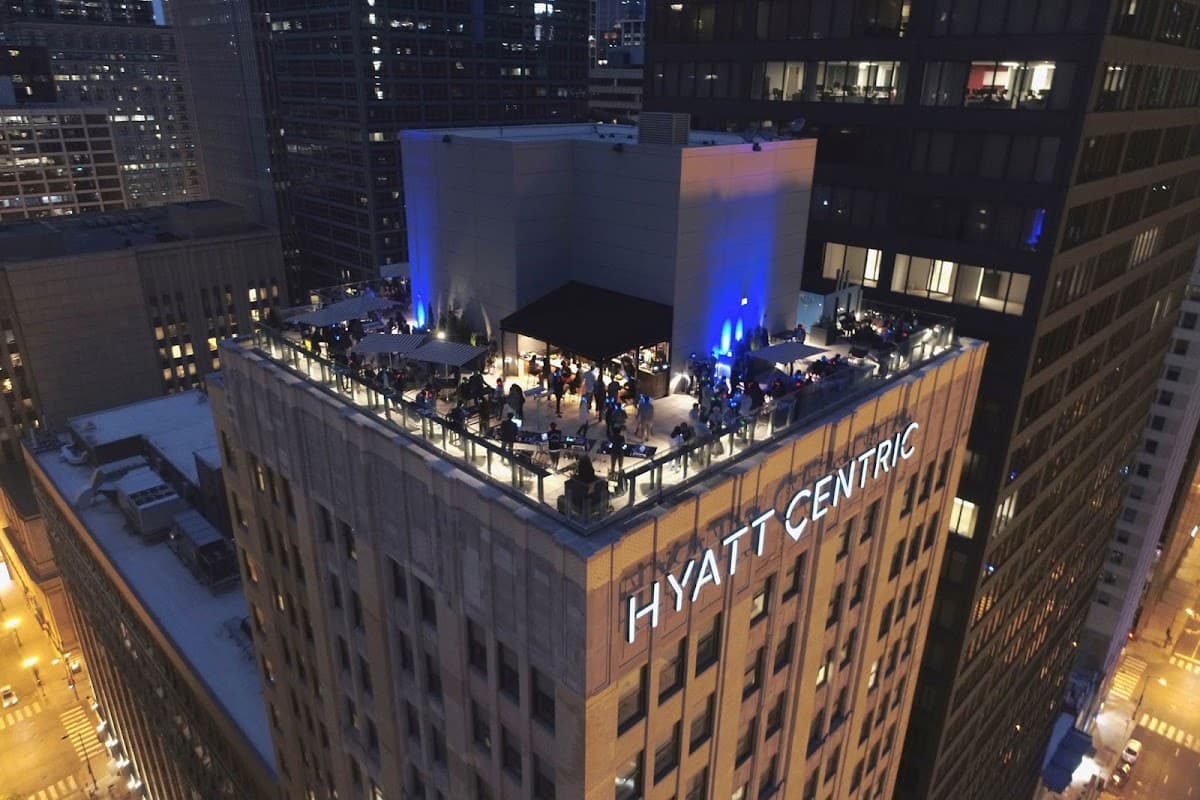 Aire Rooftop Bar Chicago