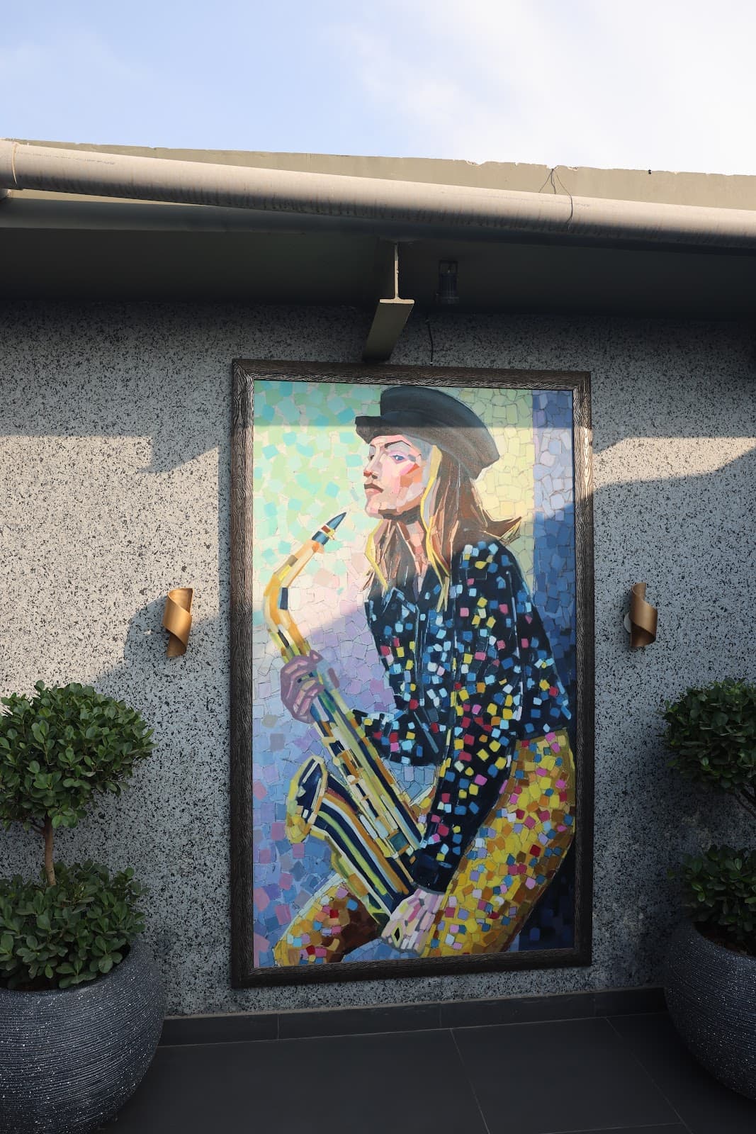 The Sky High, Vasant Kunj