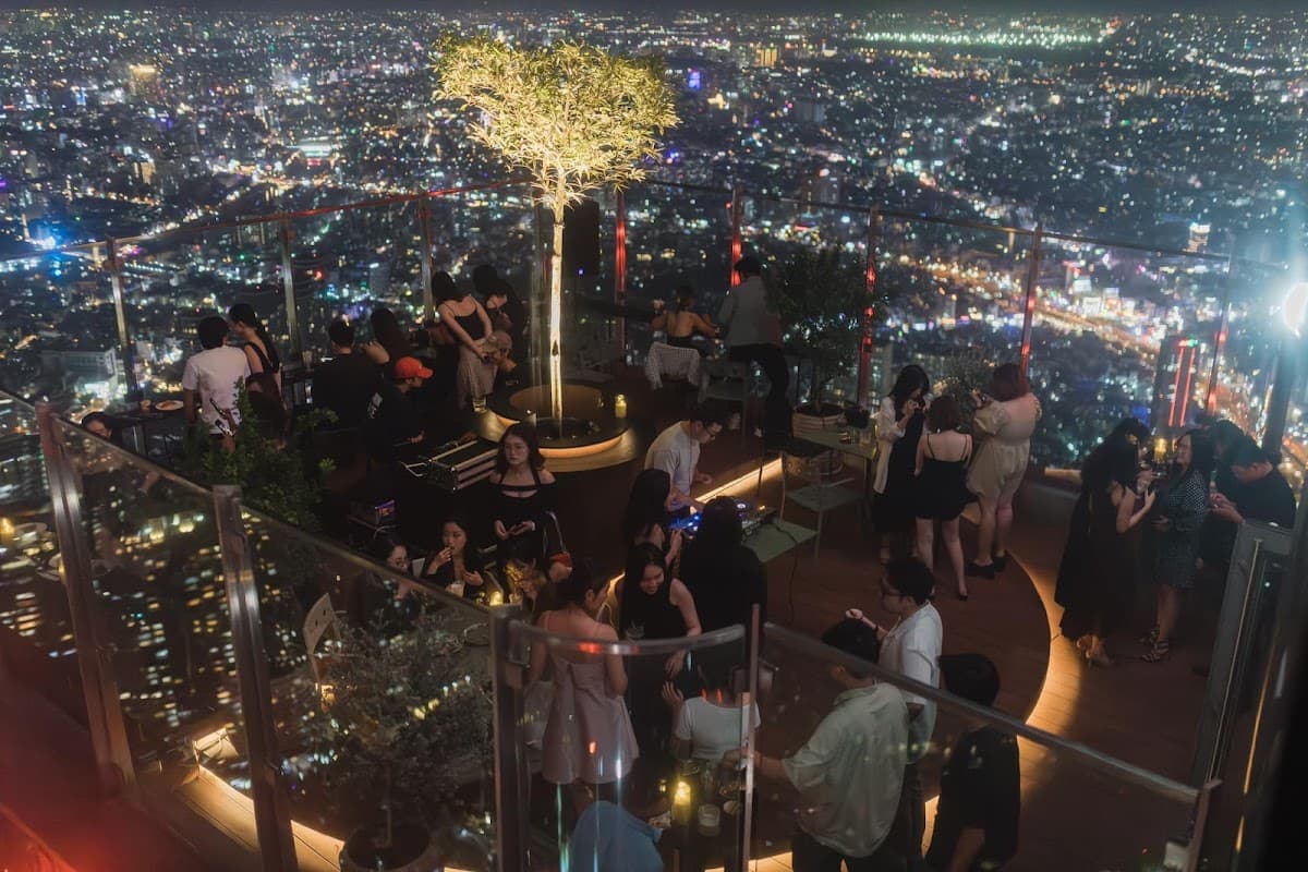 Blank Lounge Landmark - Highest Cafe & Bar Lounge in Vietnam