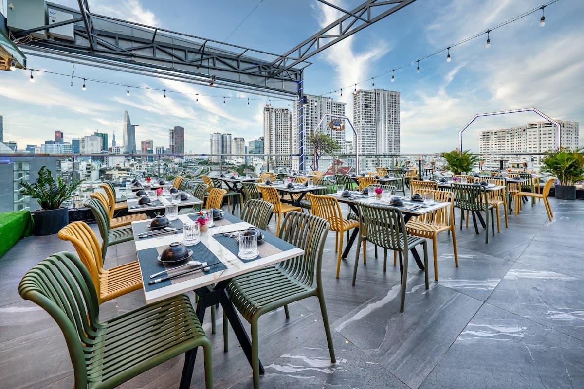 G8 Sky Bar Saigon & Rooftop Restaurant