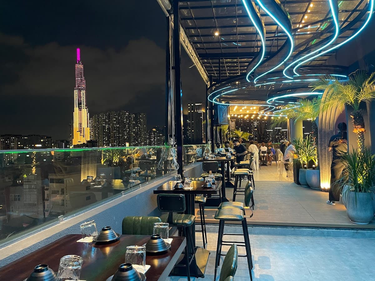 Thoáng Rooftop Bình Thạnh