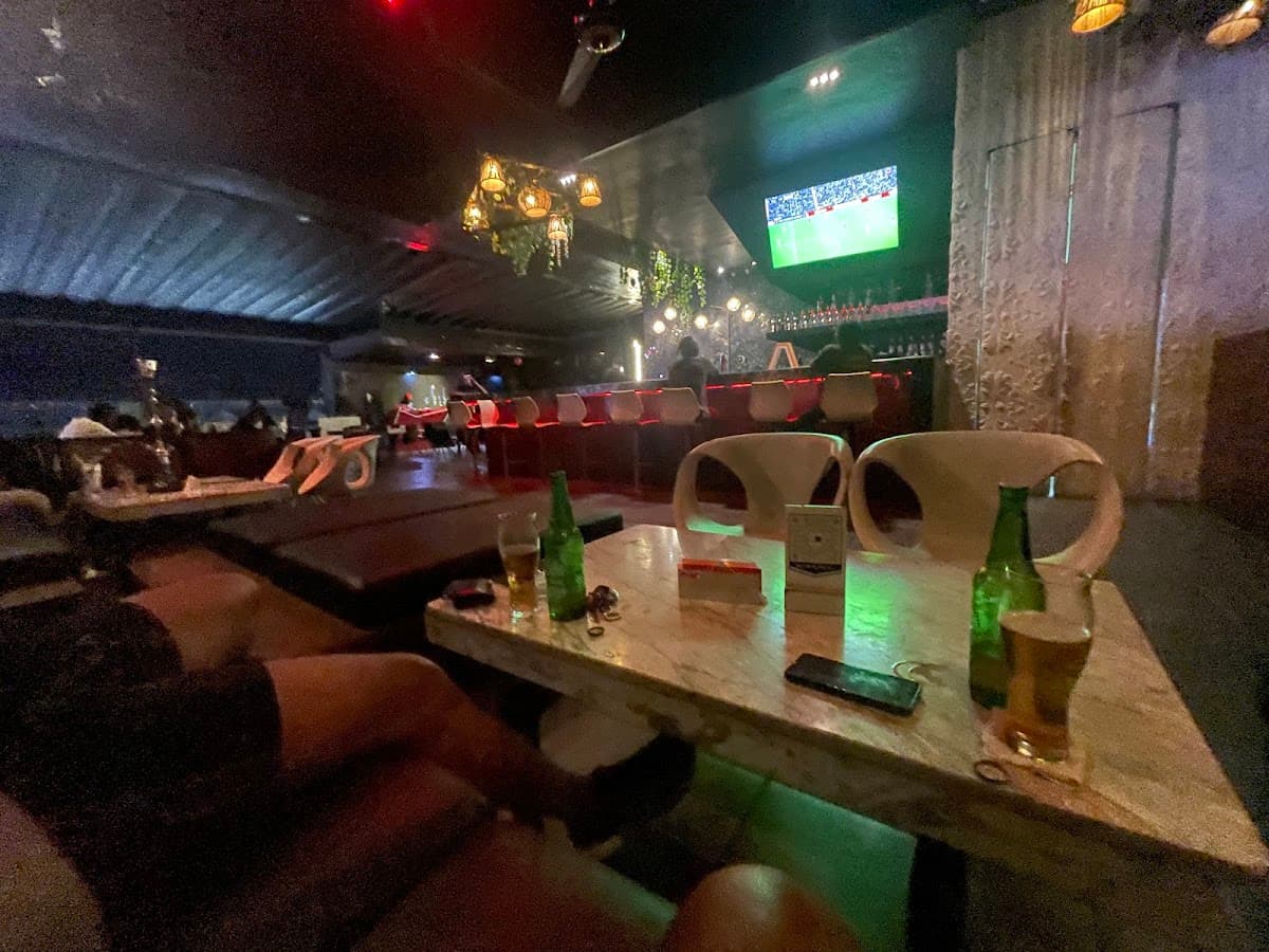 Sky Lounge And Night Club