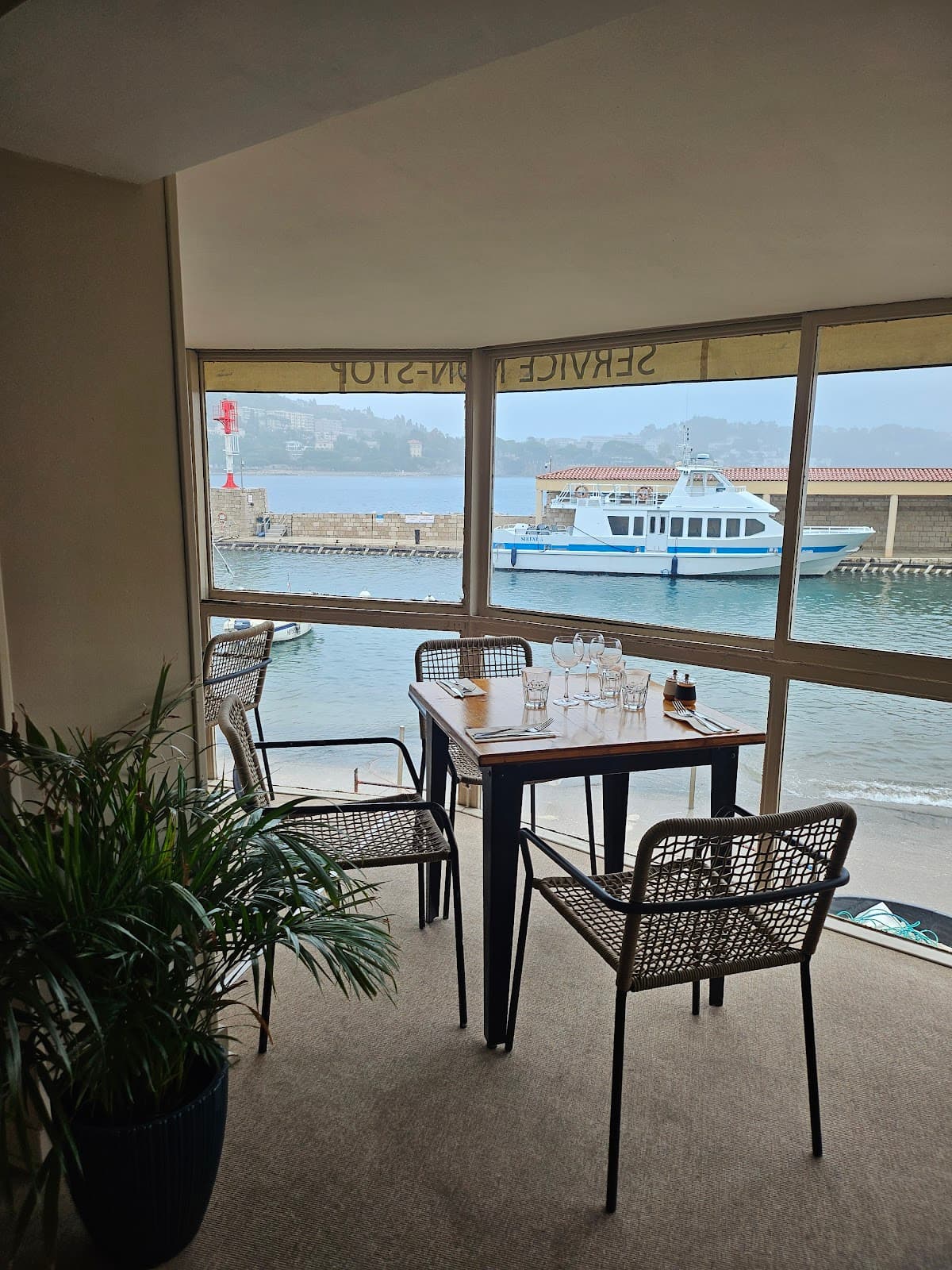 Achill's Restaurant Bar Rooftop Villefranche-sur-Mer