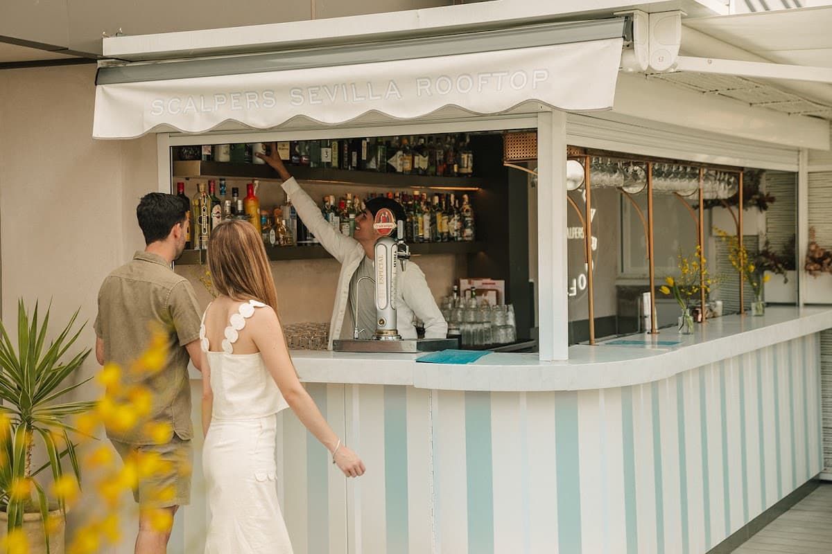 Scalpers Rooftop - Radisson Collection Sevilla